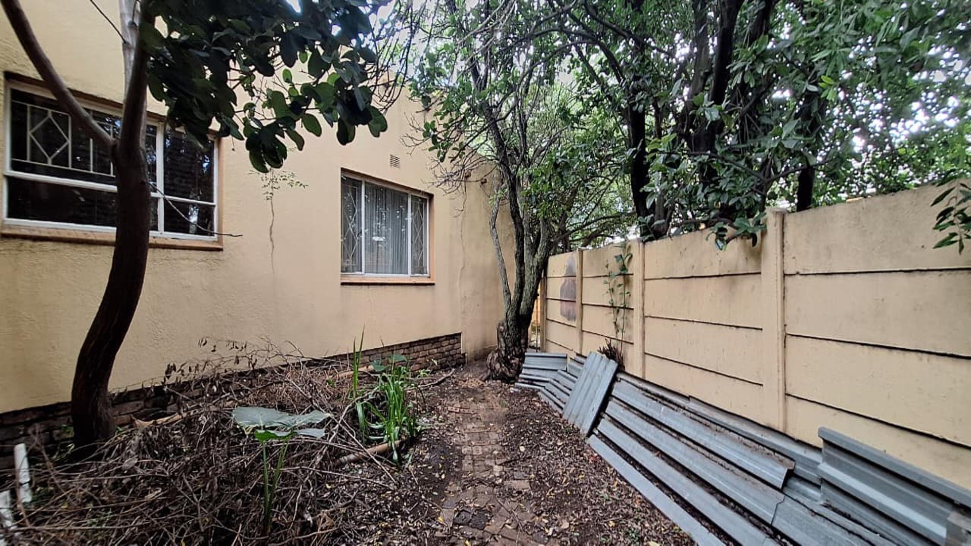 Backyard of property in Sunair Park