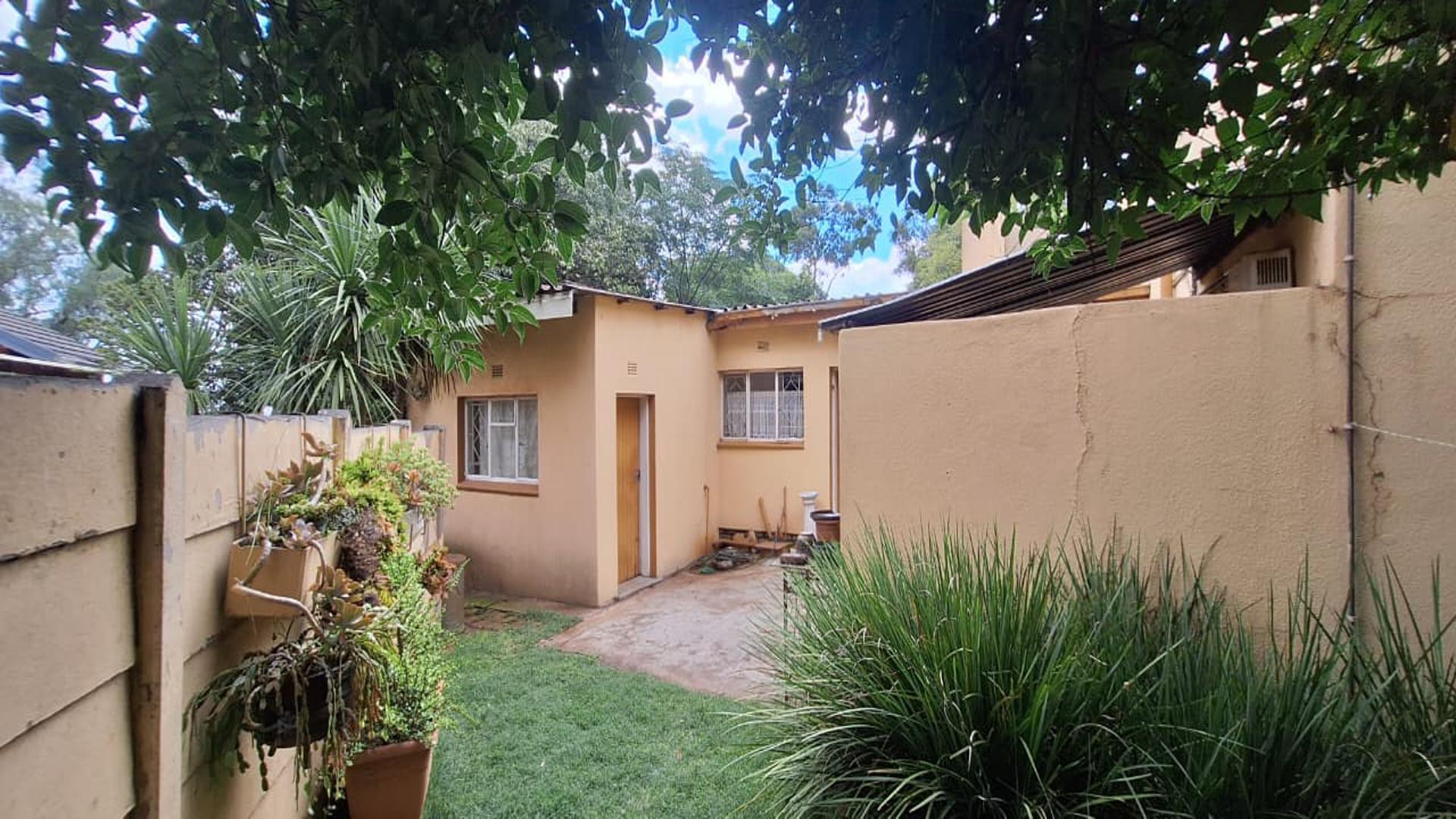 Backyard of property in Sunair Park