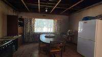 Dining Room of property in Sunair Park
