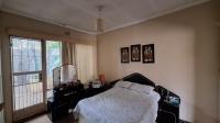 Main Bedroom - 19 square meters of property in Sunair Park