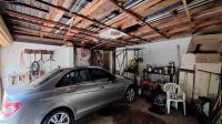 Garage - 39 square meters of property in Sunair Park