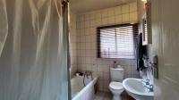 Bathroom 1 - 7 square meters of property in Comet