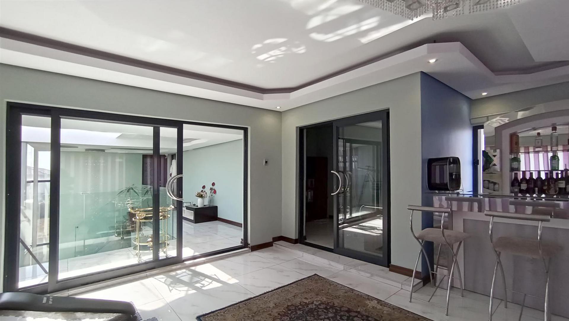 Rooms - 44 square meters of property in Aerorand