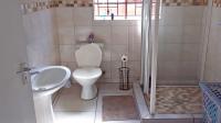 Main Bathroom of property in Middelburg - MP