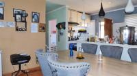 Dining Room - 9 square meters of property in The Orchards