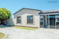 4 Bedroom 2 Bathroom House for Sale and to Rent for sale in Grassy Park