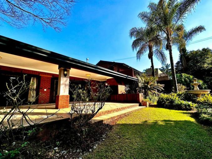 6 Bedroom House for Sale For Sale in Erasmusrand MR579764