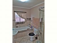  of property in Rooihuiskraal North