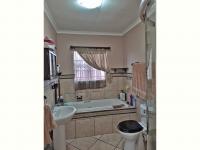  of property in Rooihuiskraal North