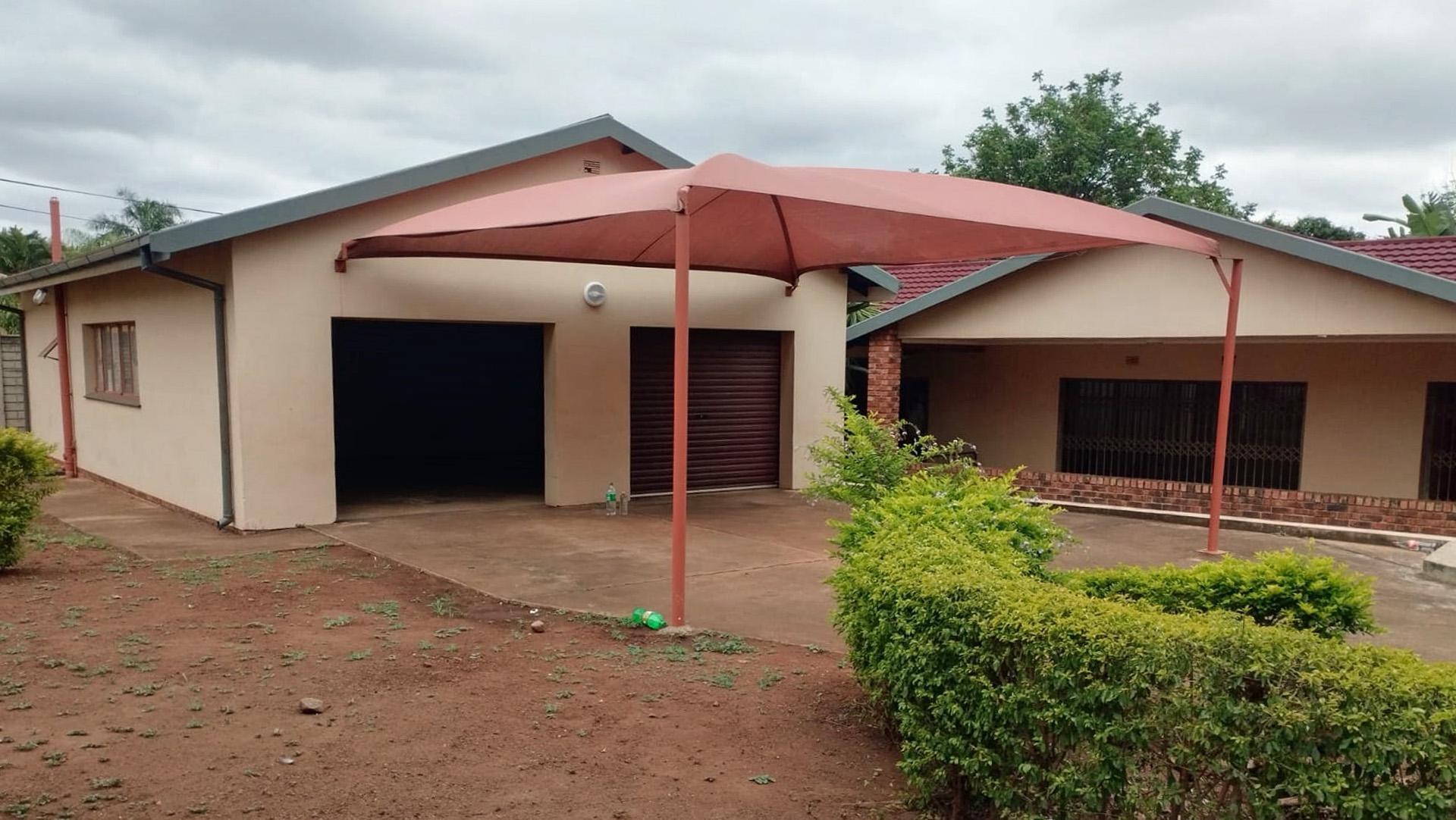 Front View of property in Giyani