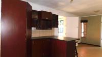 Kitchen - 12 square meters of property in Thatchfield Gardens