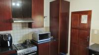 Kitchen - 11 square meters of property in Alberton