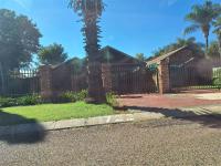 Front View of property in Doornpoort