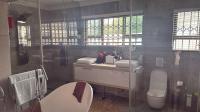 Bathroom 1 of property in Raslouw