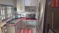 Kitchen of property in Raslouw