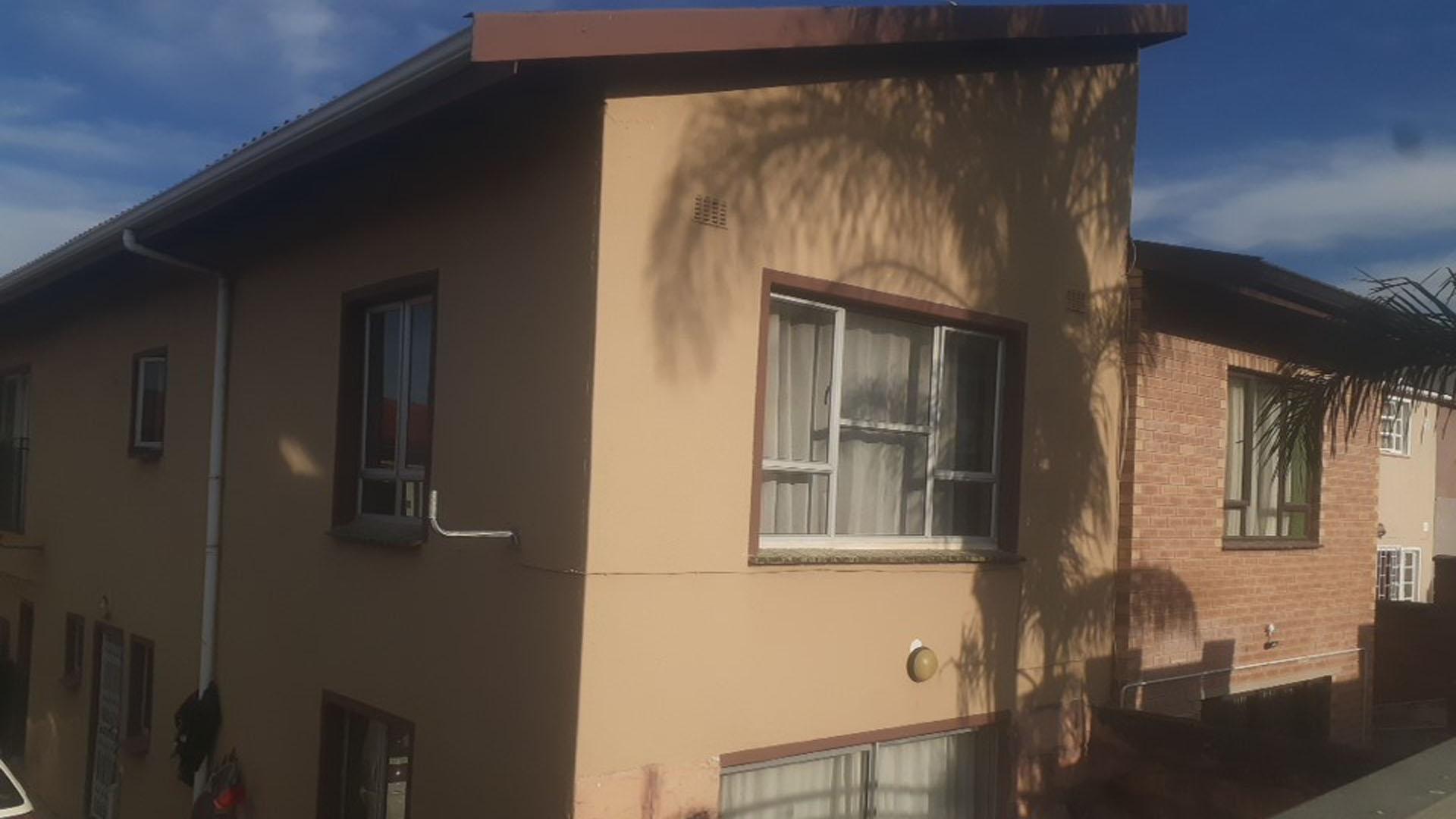 Front View of property in Croftdene
