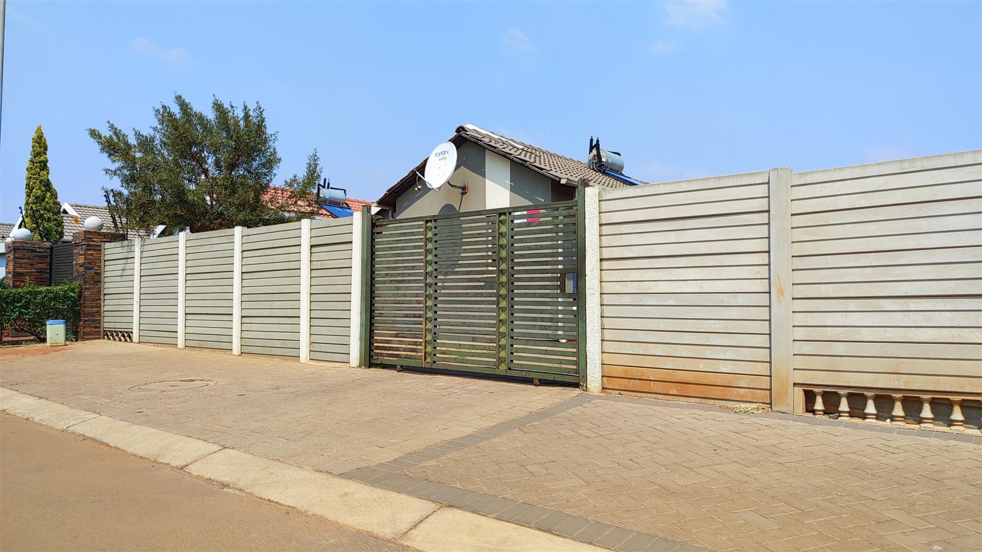 Front View of property in Watervalspruit