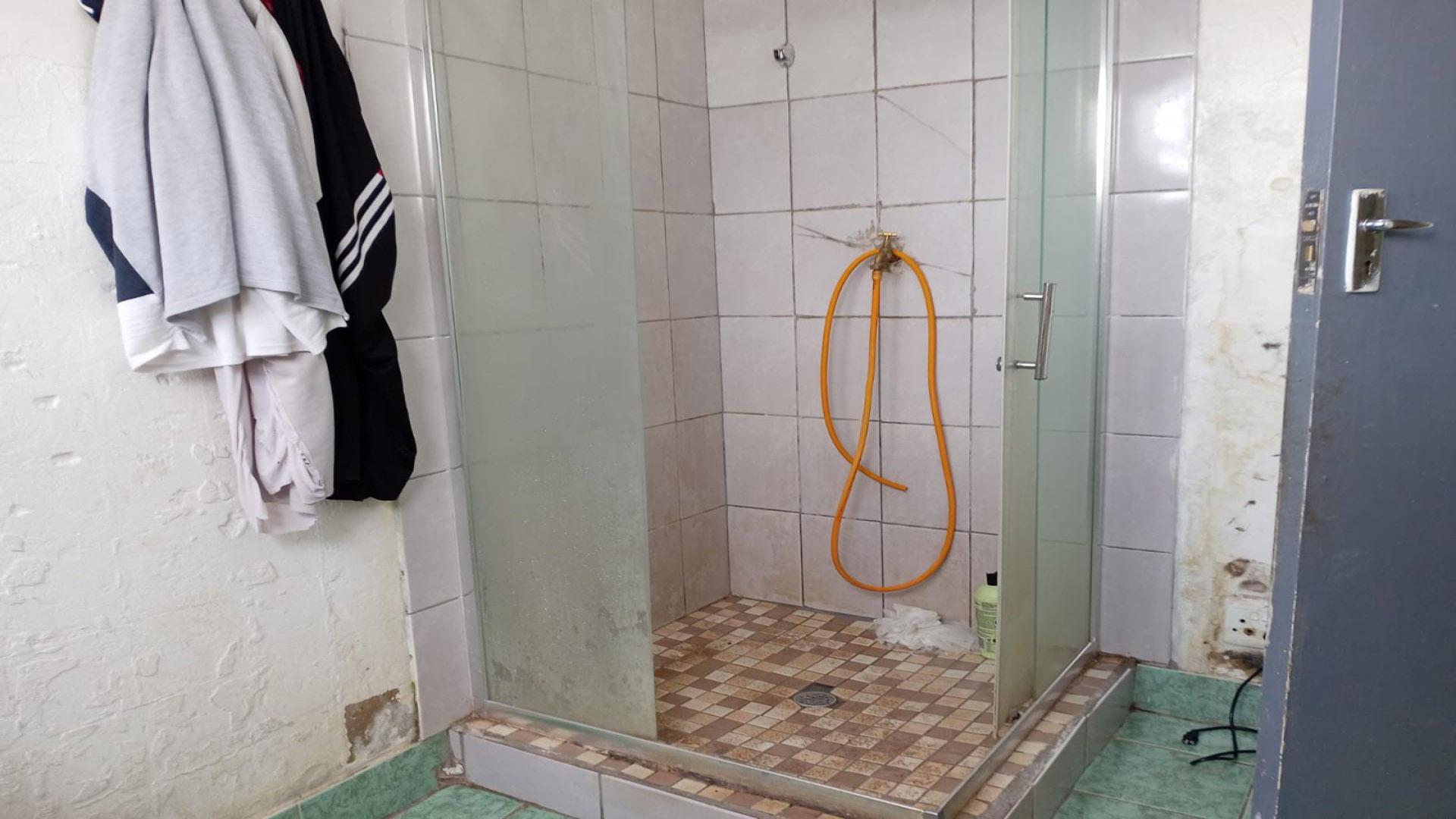 Bathroom 2 of property in Proclamation Hill