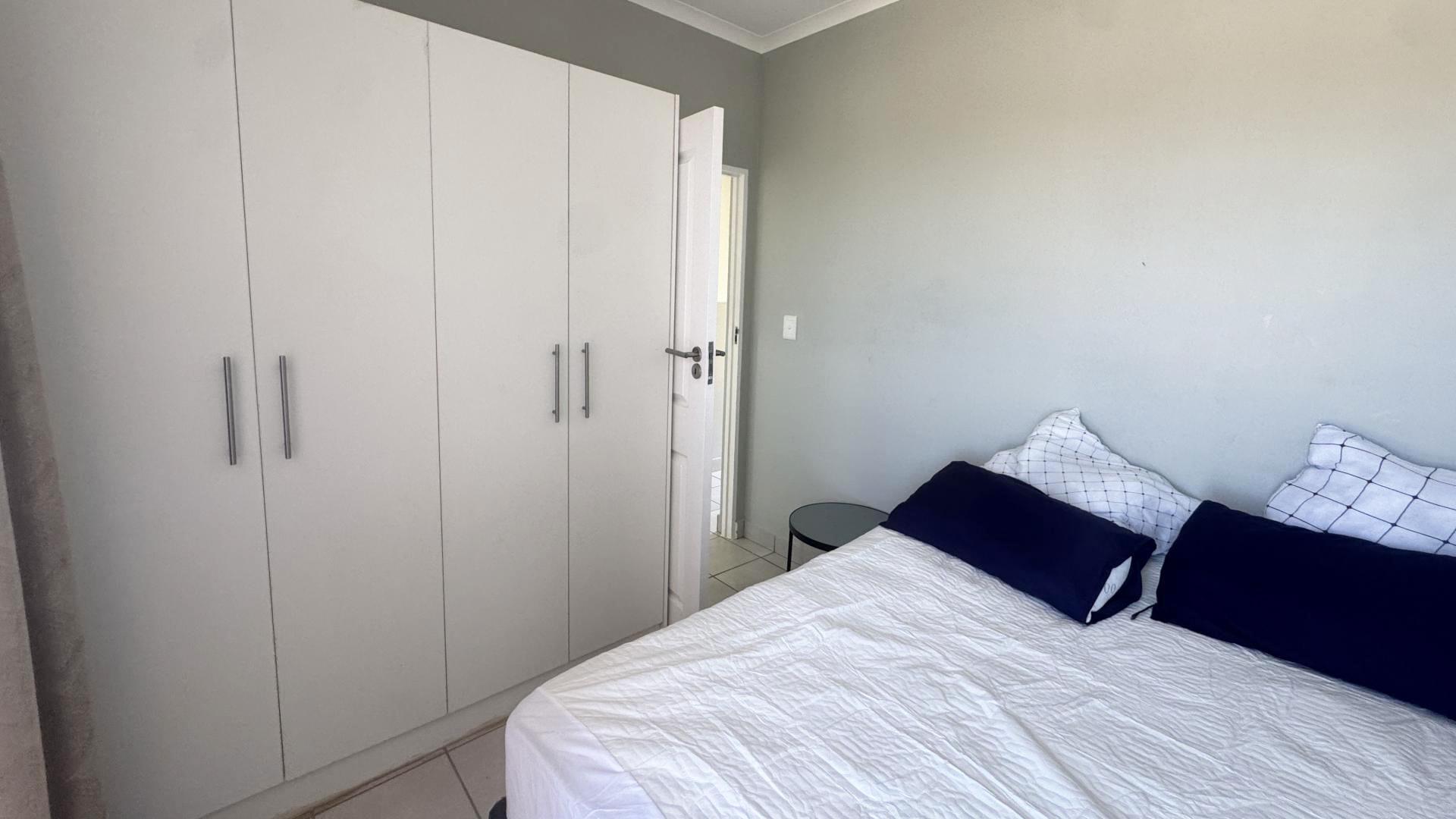 Bed Room 2 of property in Kidds Beach