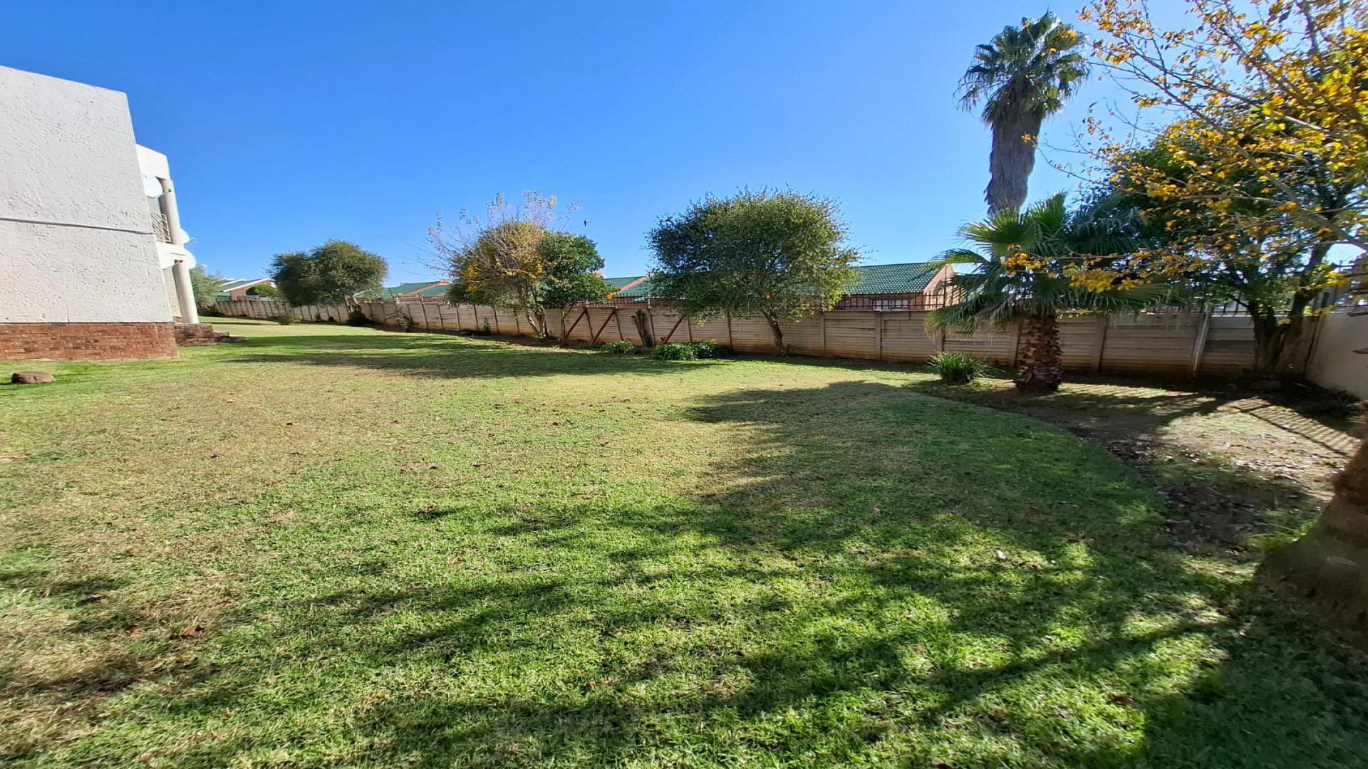 Backyard of property in Bloemfontein