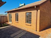 3 Bedroom 1 Bathroom Simplex to Rent for sale in The Orchards