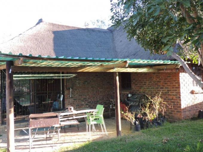 2 Bedroom House for Sale For Sale in Kameelfontein - MR580587