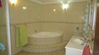 Bathroom 1 - 10 square meters of property in Impala Park