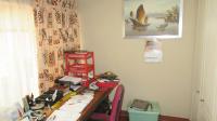 Bed Room 2 - 10 square meters of property in Impala Park