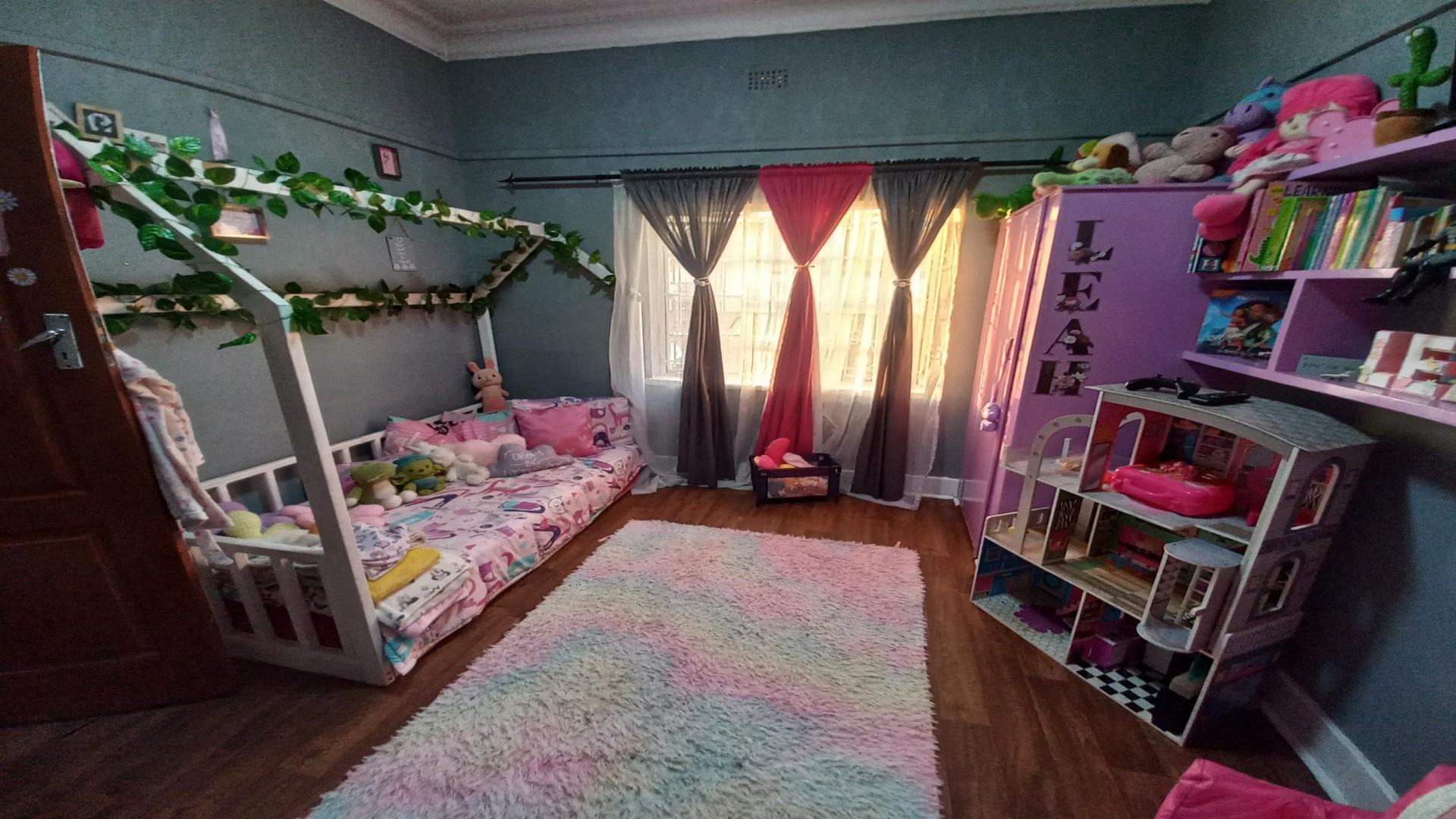 Bed Room 2 - 18 square meters of property in Selection park