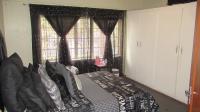 Bed Room 2 - 18 square meters of property in Selection park