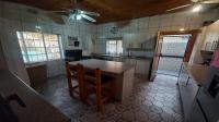 Kitchen - 21 square meters of property in Selection park