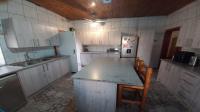 Kitchen - 21 square meters of property in Selection park