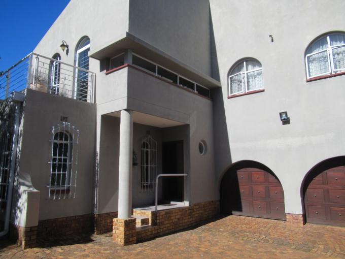4 Bedroom House for Sale For Sale in Mulbarton - MR581119