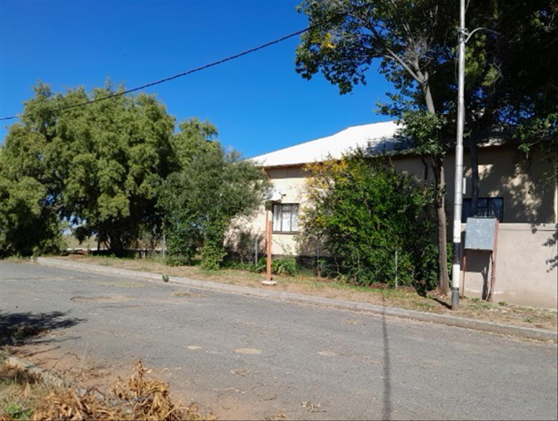 Front View of property in Boshof