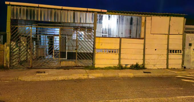 Standard Bank SIE Sale In Execution 3 Bedroom House for Sale in New Eastridge - MR581139