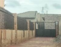 Front View of property in Protea Glen