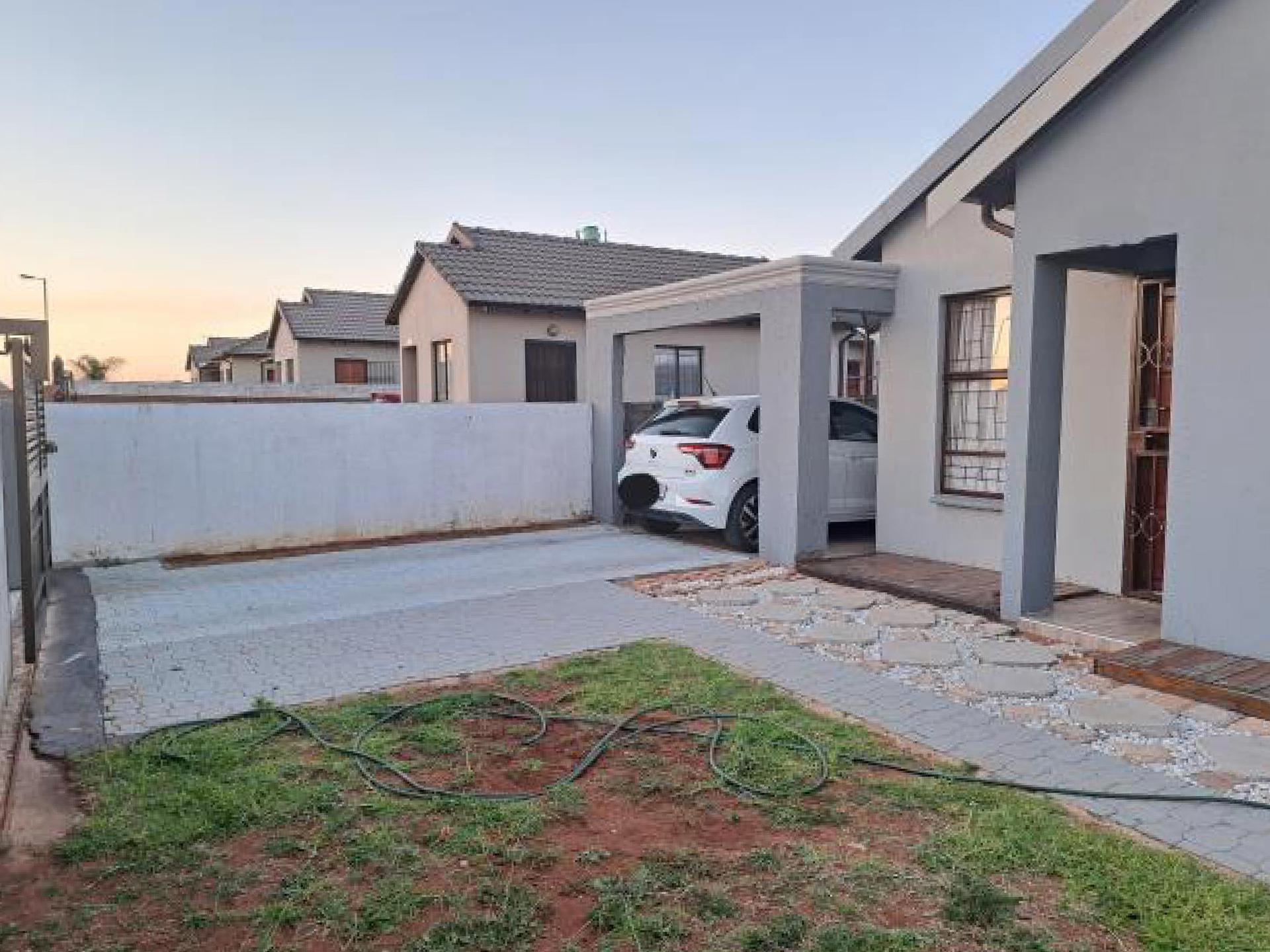 Front View of property in Soshanguve East