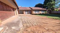3 Bedroom 2 Bathroom House for Sale for sale in Dawn Park