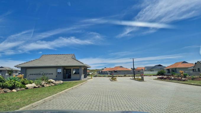 Standard Bank SIE Sale In Execution 3 Bedroom House for Sale in Kidds Beach - MR581199