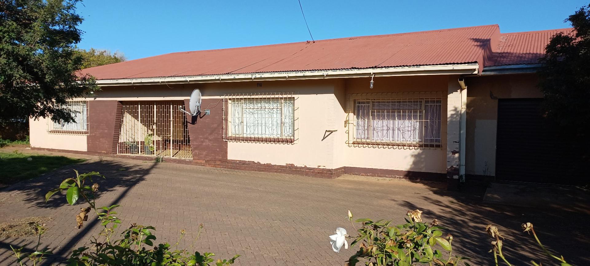 Front View of property in Brandfort