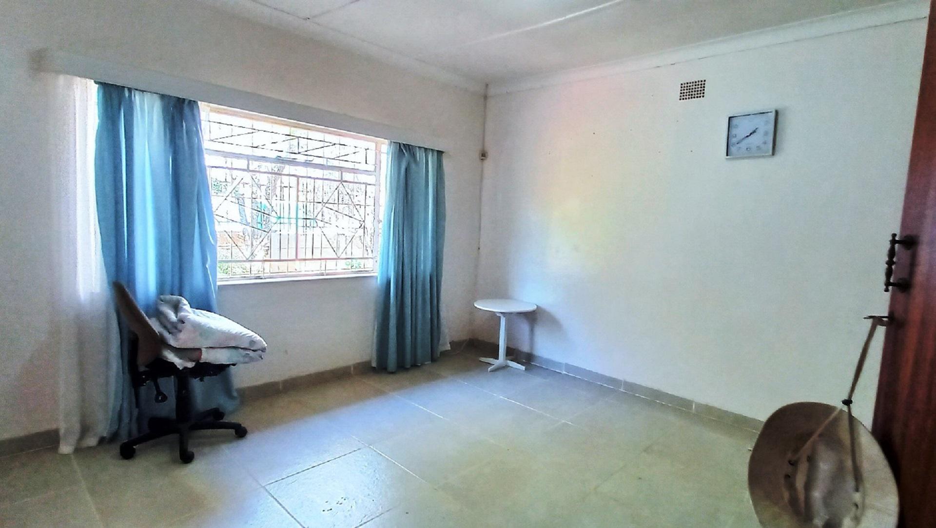 Bed Room 1 of property in Brandfort