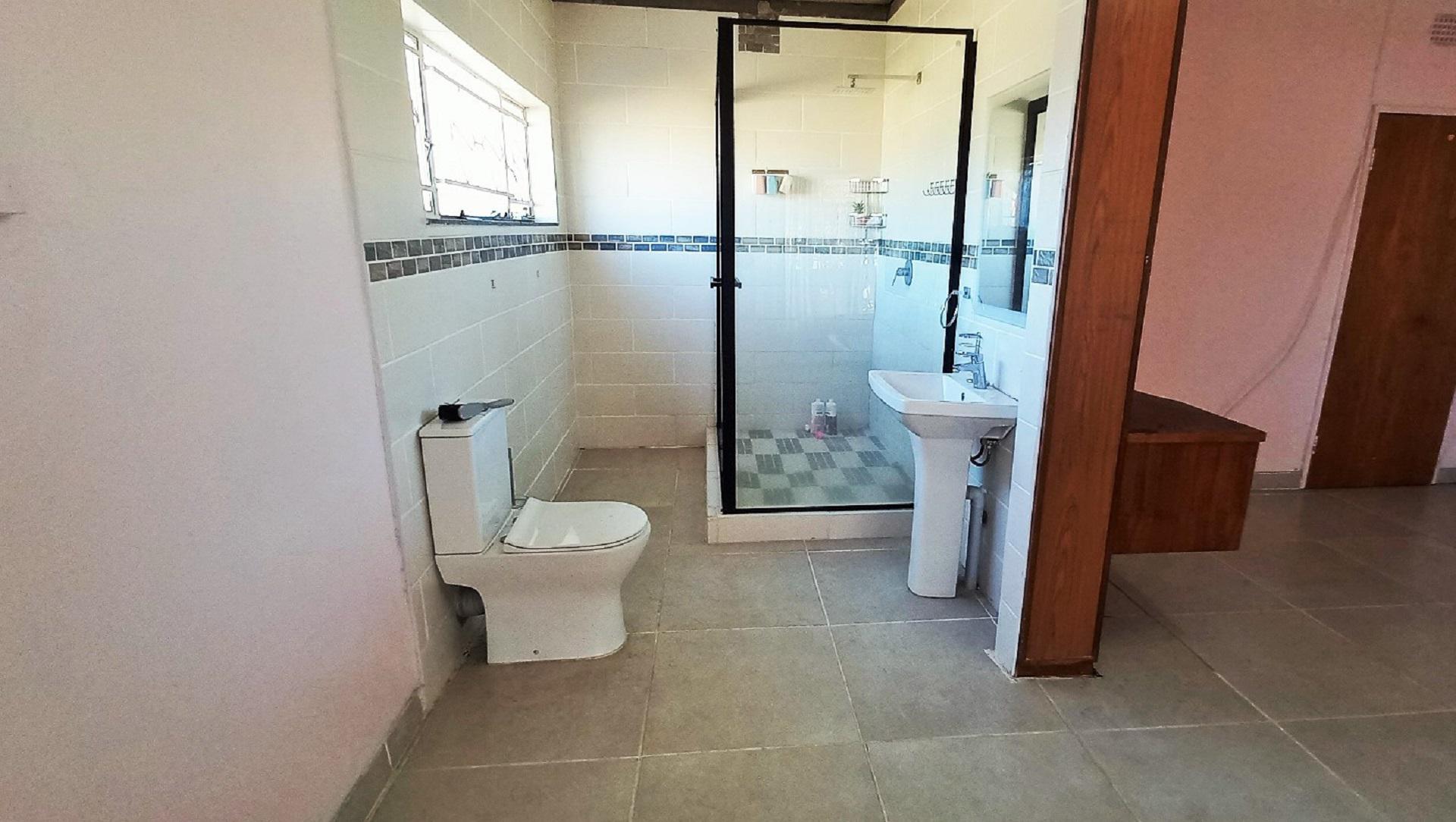 Main Bathroom of property in Brandfort