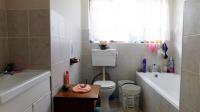 Bathroom 1 - 5 square meters of property in Mtwalumi