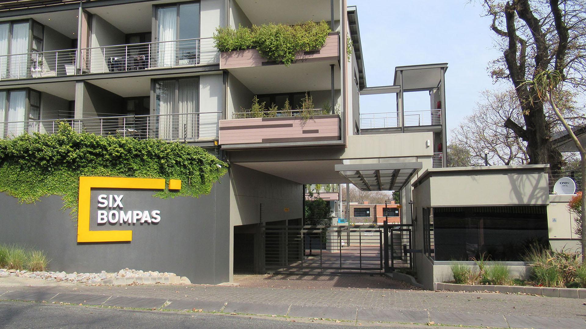 Front View of property in Dunkeld West