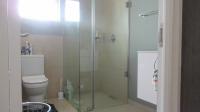 Bathroom 1 - 5 square meters of property in Dunkeld West