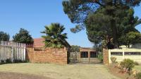 6 Bedroom 2 Bathroom House for Sale for sale in Geluksdal