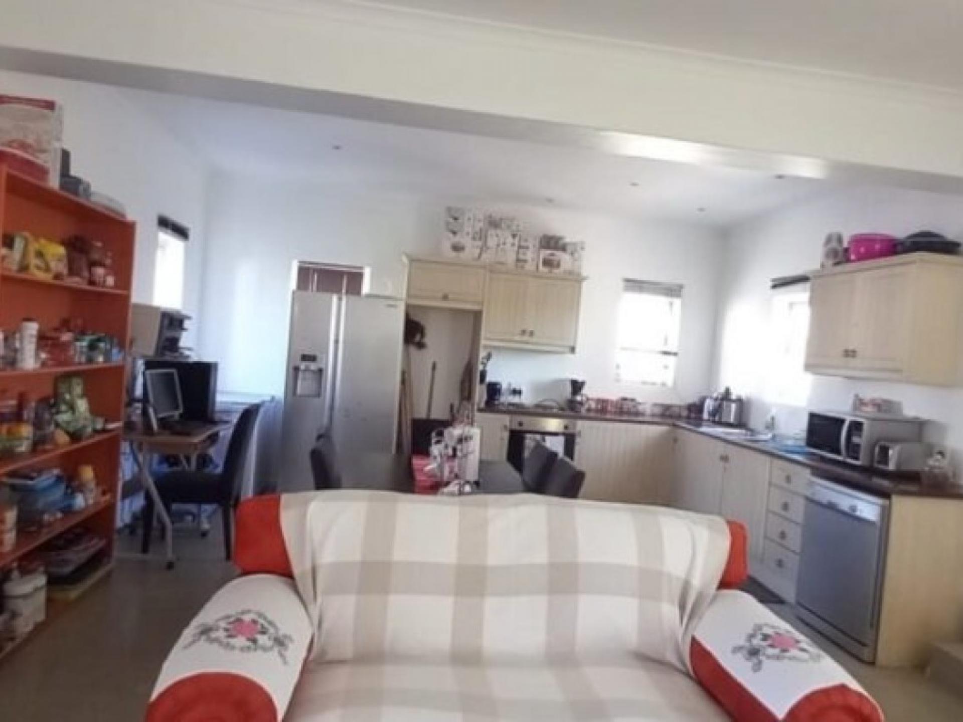 3 Bedroom House for Sale For Sale in St Helena Bay MR58155