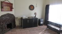 Lounges - 20 square meters of property in Brakpan