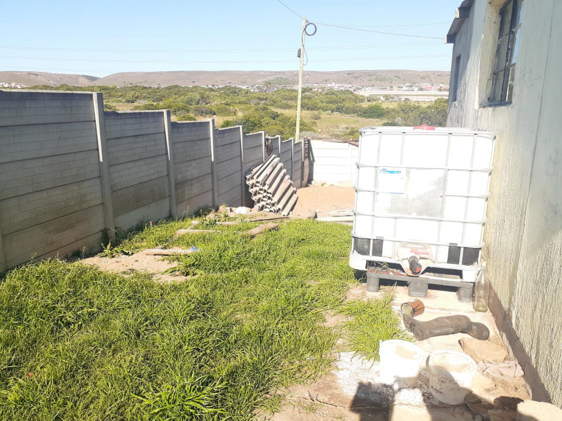 Backyard of property in Bethelsdorp