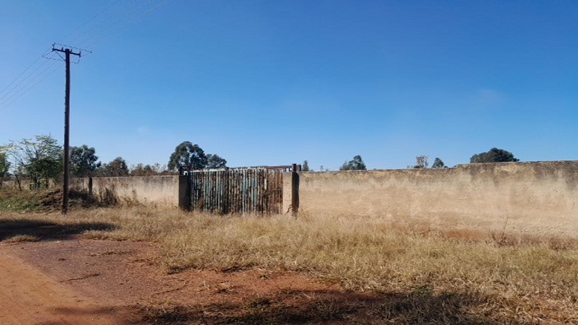 Front View of property in West Rand AH